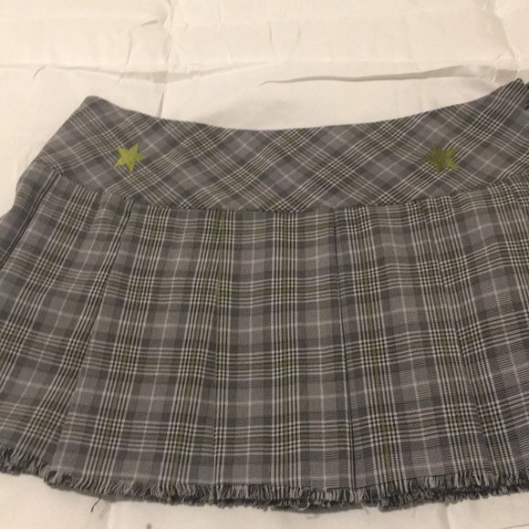 Unique Mini skirt - Picture 3 of 7